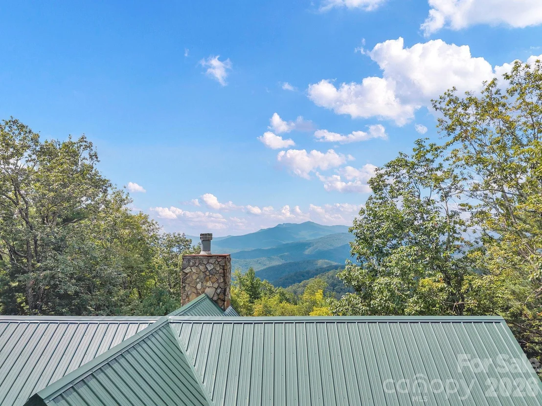 Photo of 4880 Nightingale Lane