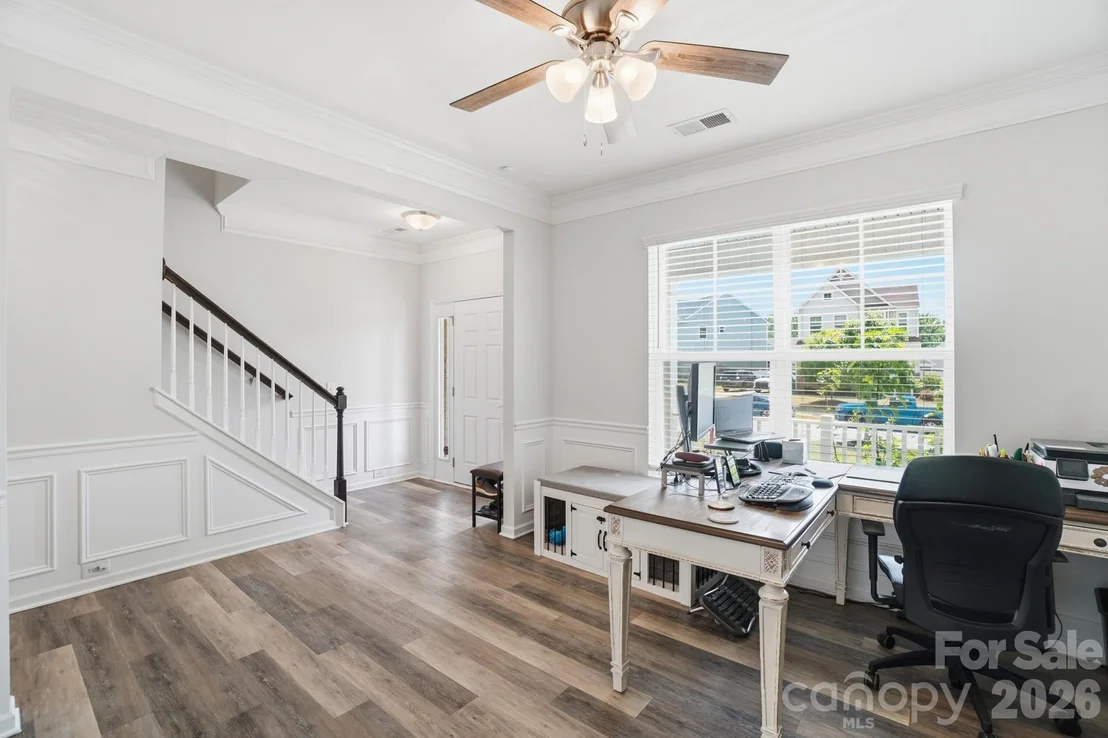 Photo of 859 Windblown Place