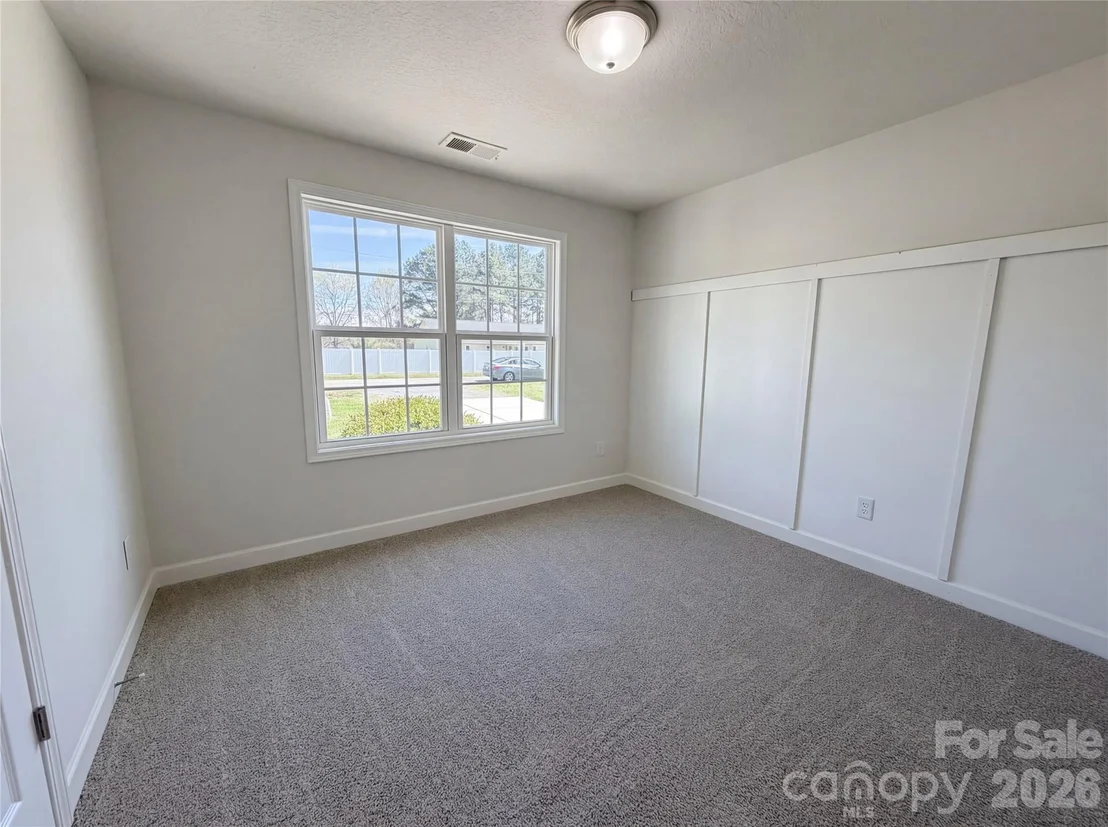 Photo of 307 Rhea Road