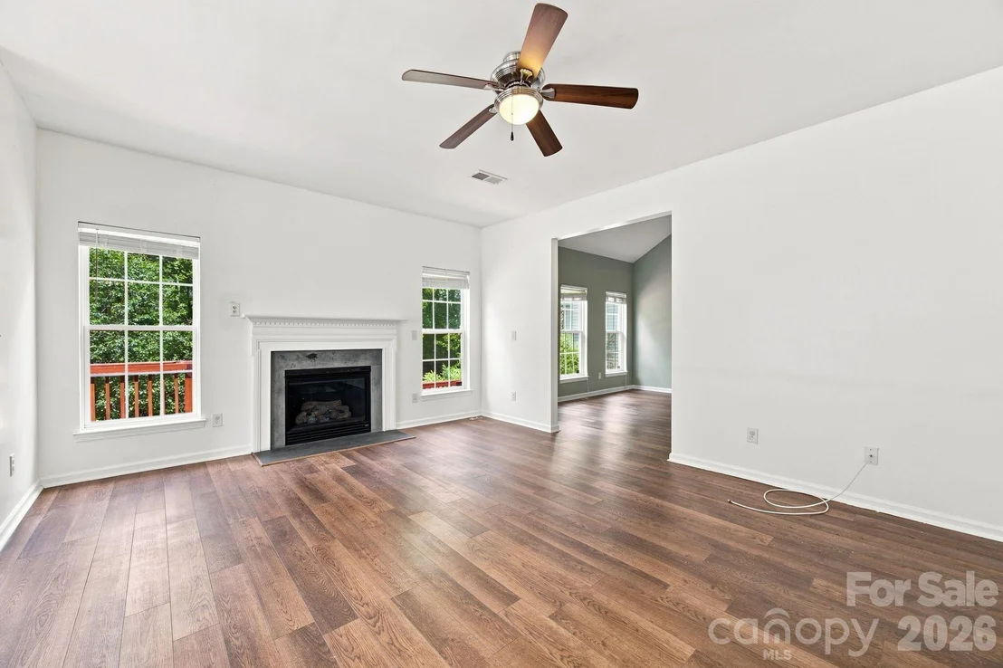 Photo of 1002 Canopy Drive