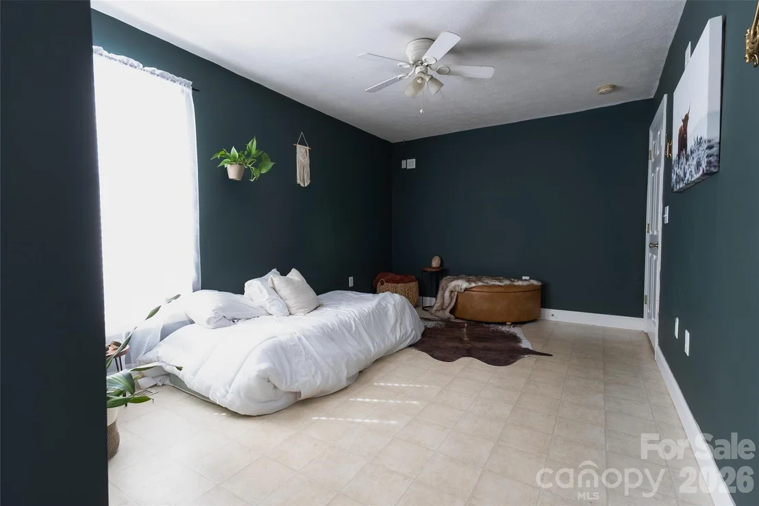 Photo of 3780 Cook Road