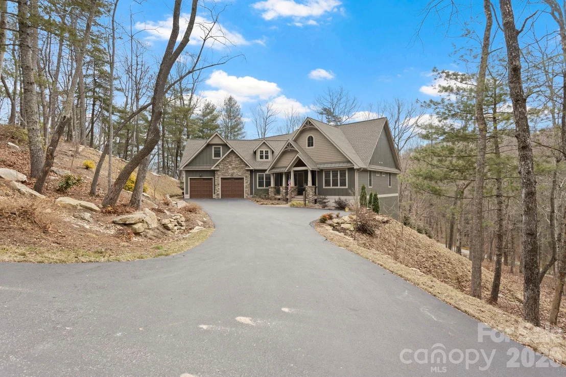 Photo of 719 Overlook Drive