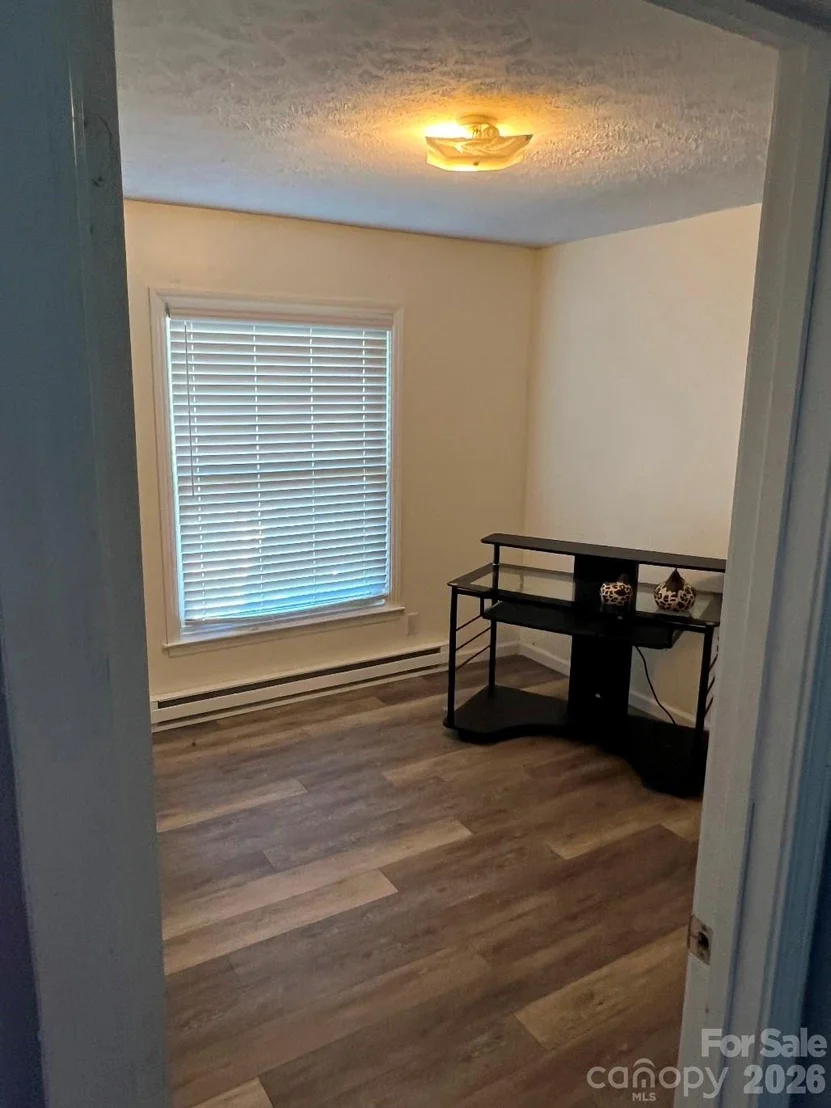 Photo of 210 Howards Creek Road