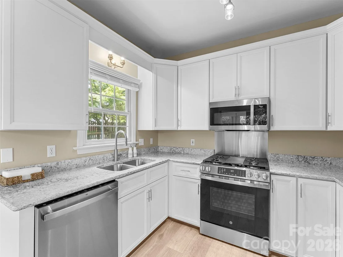 Photo of 66 Hyde Avenue
