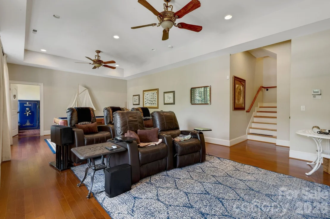 Photo of 340 Harrison Road