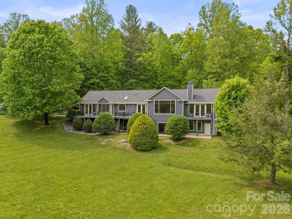 Photo of 301 Winding Meadows Drive