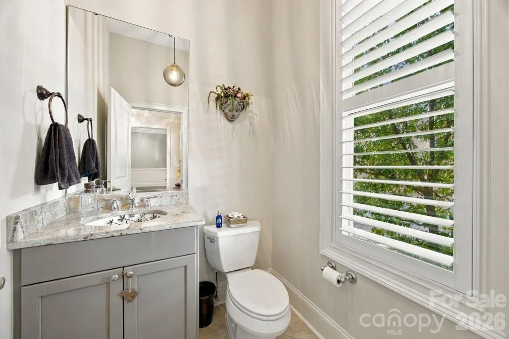 Photo of 720 Loretto Lane