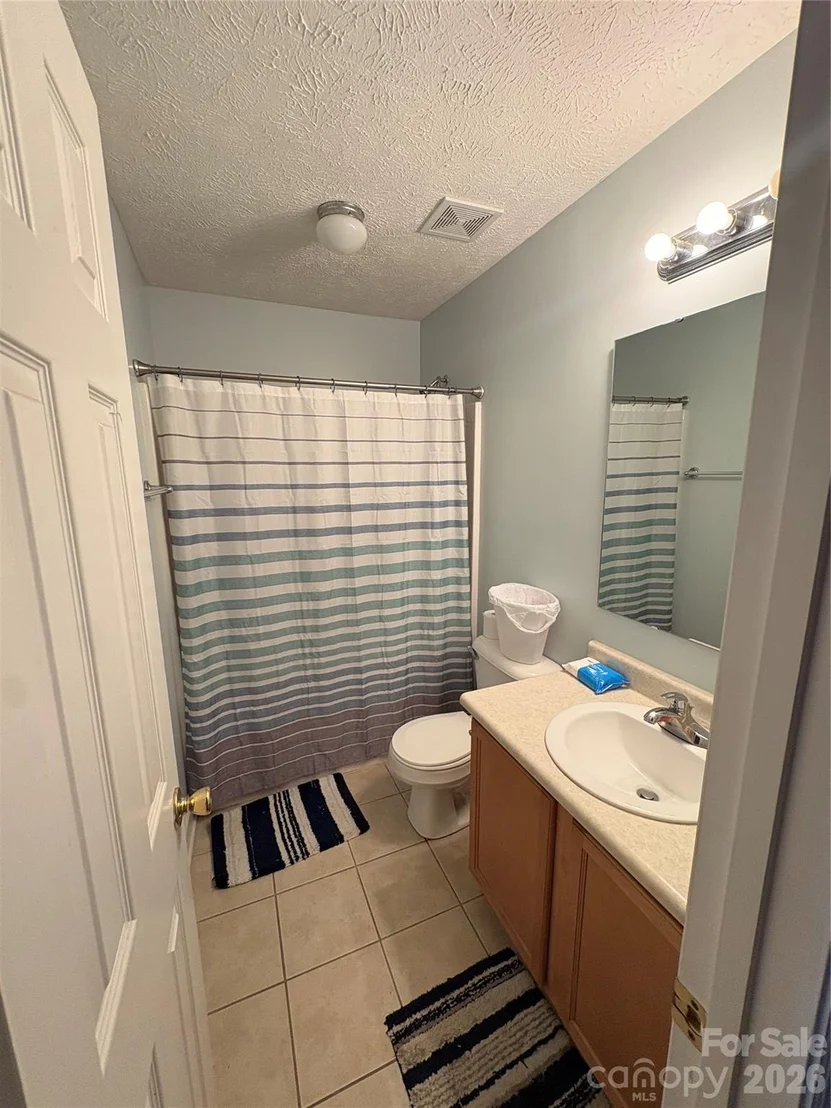 Photo of 195 Moorea Drive