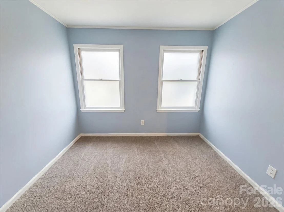 Photo of 3029 Southampton Circle