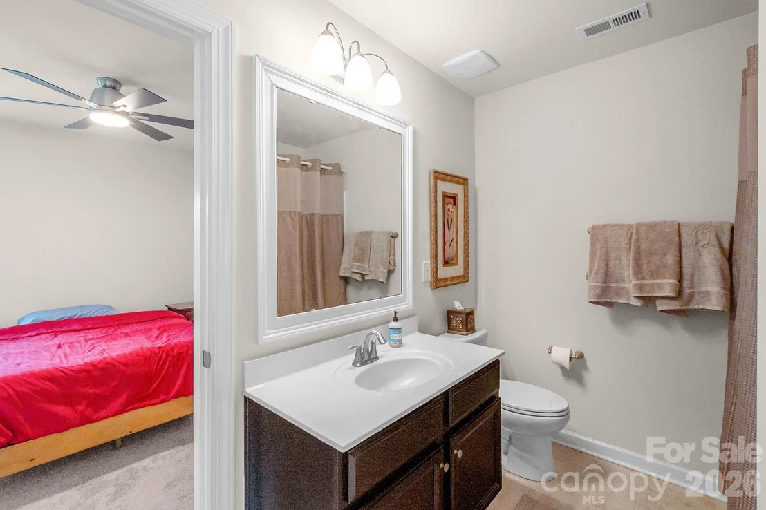 Photo of 2083 Topaz Plaza