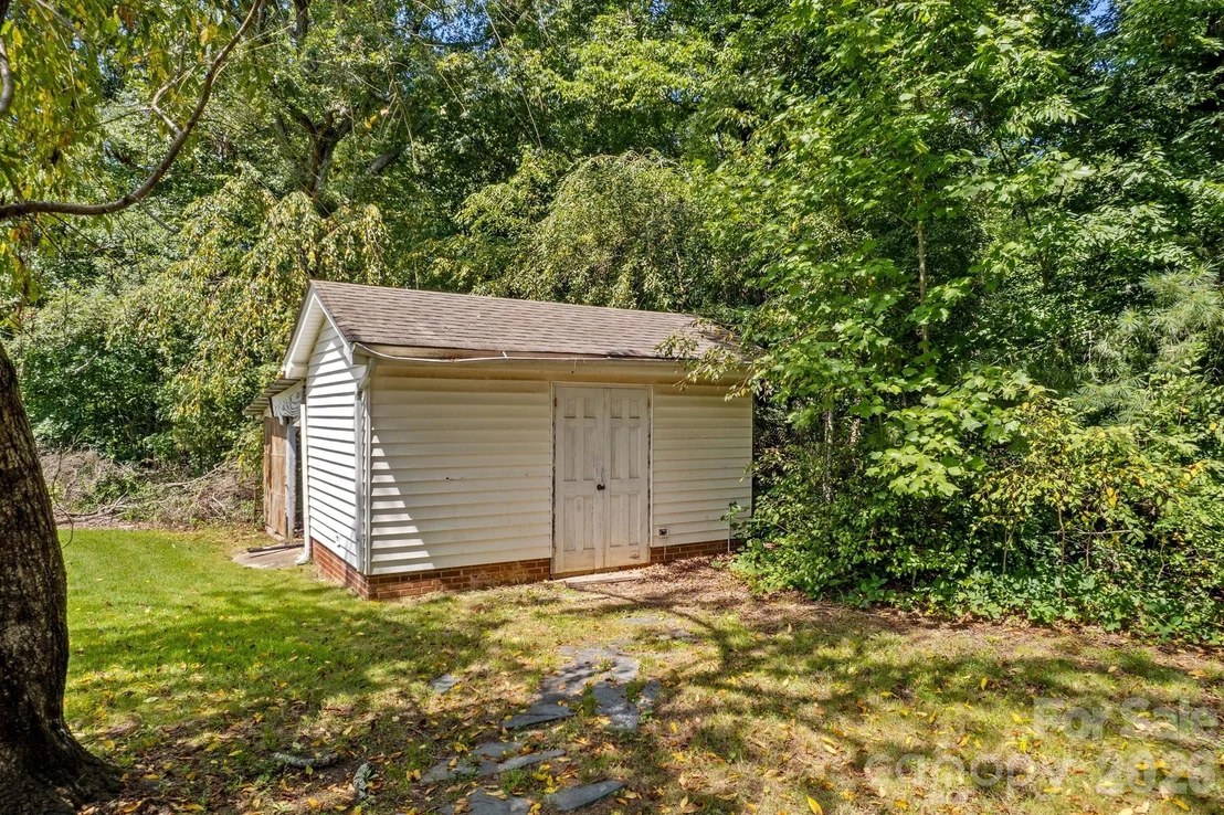 Photo of 875 Bonanza Drive