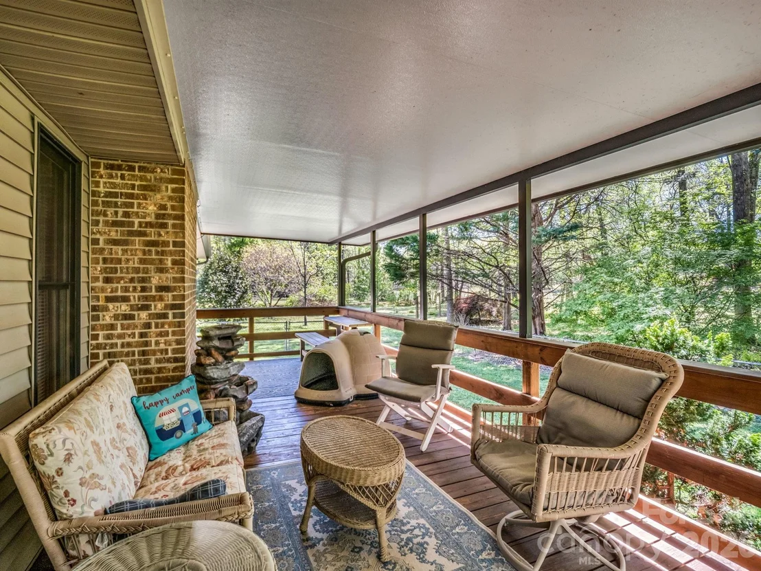 Photo of 80 Fox Briar Drive