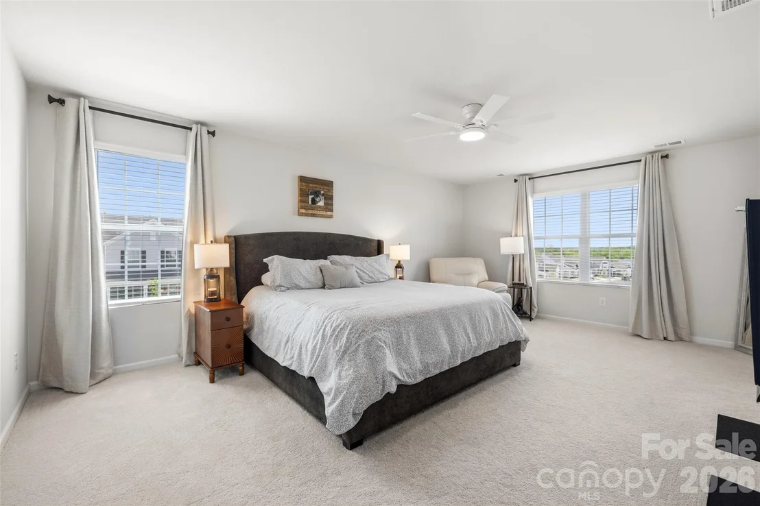 Photo of 1210 Old Fort Drive