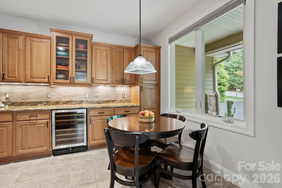 Photo of 547 Pinnacle Peak Lane
