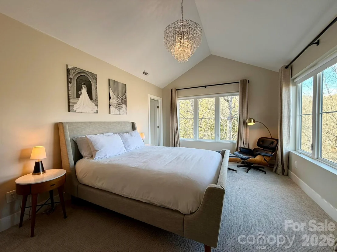 Photo of 70 Knobby Lane
