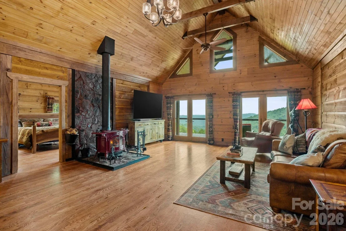 Photo of 2107 Miller Mountain Road