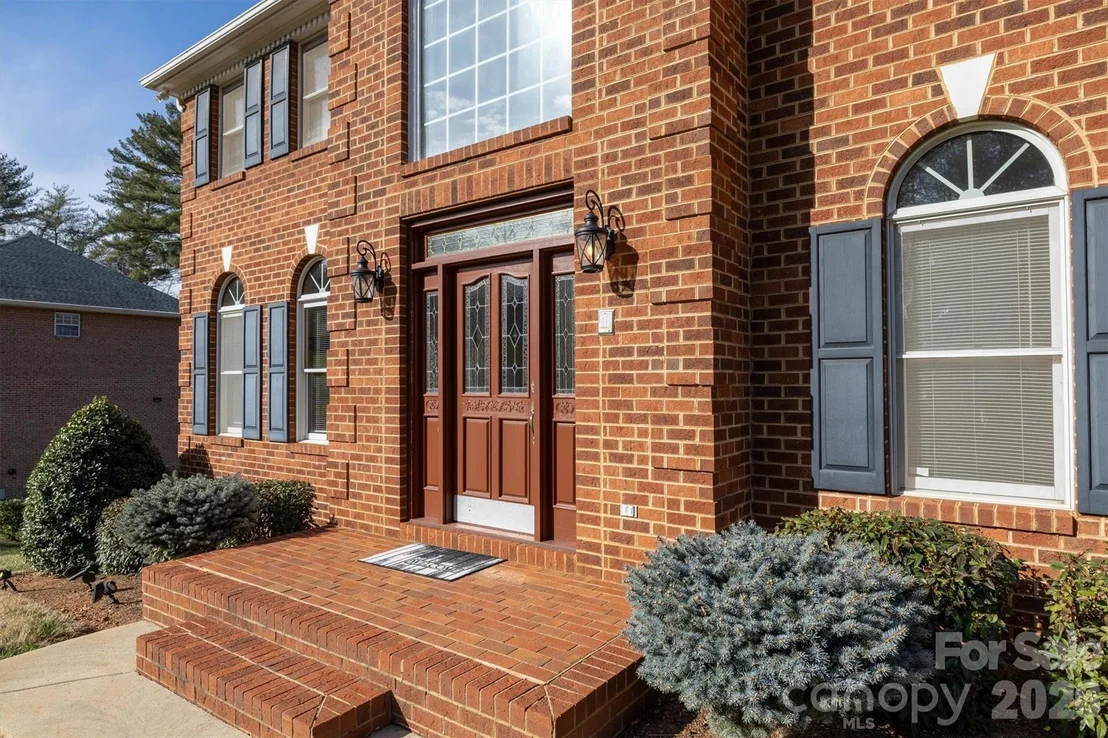 Photo of 46 Mariners Point Lane