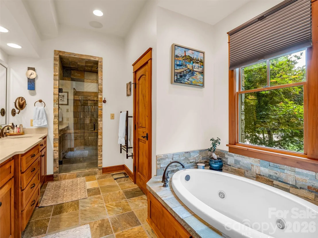 Photo of 153 Glenn Court