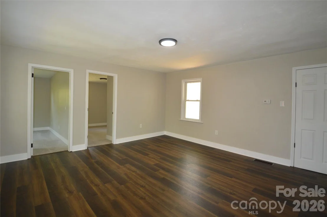 Photo of 191 Flat Rock Hill Road