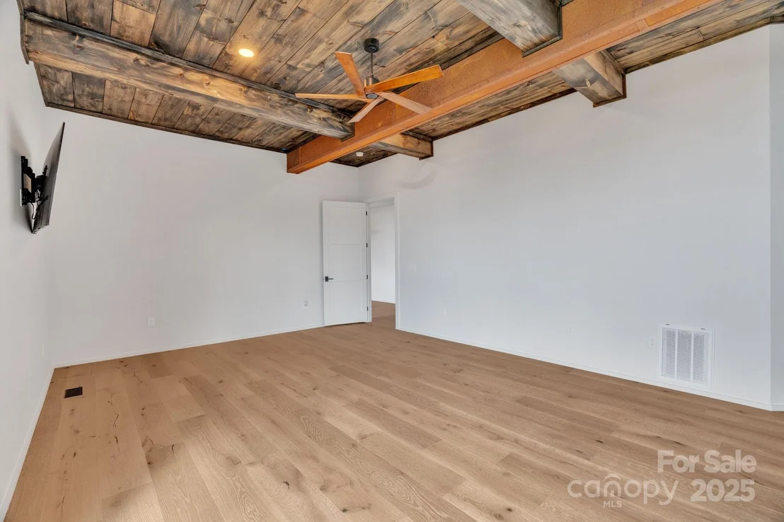 Photo of 294 Silver Eagle Trail