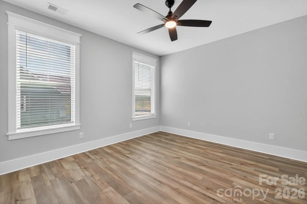 Photo of 1652 Dresden Drive