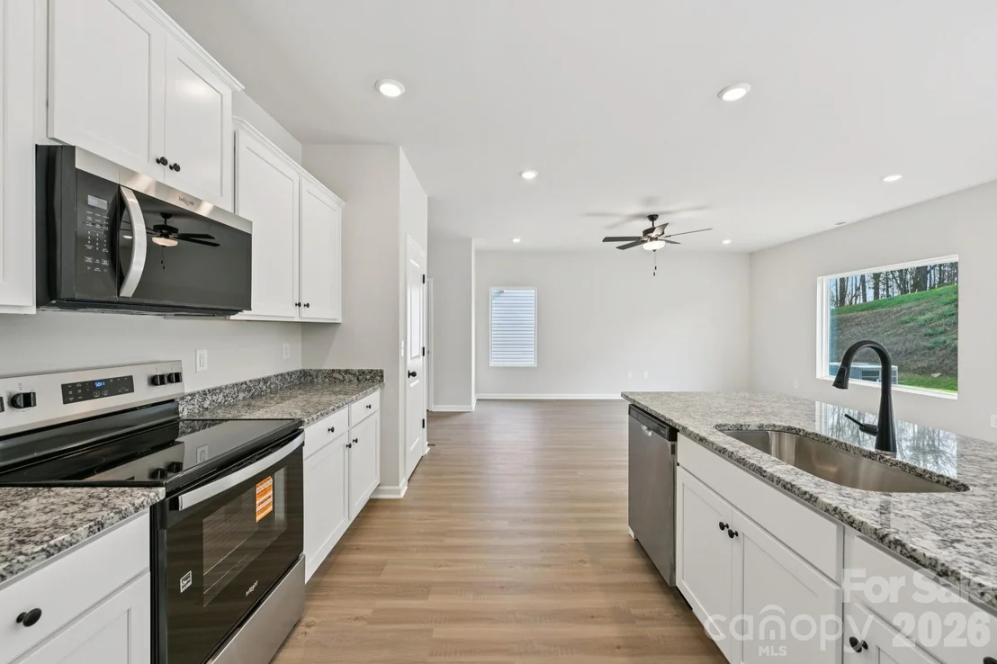 Photo of 718 Willow Estates Drive