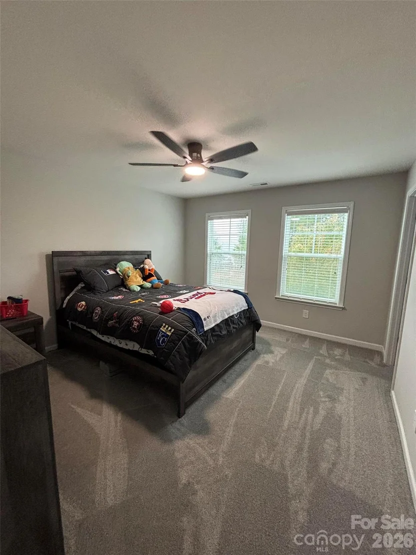 Photo of 5057 Devonshire Road