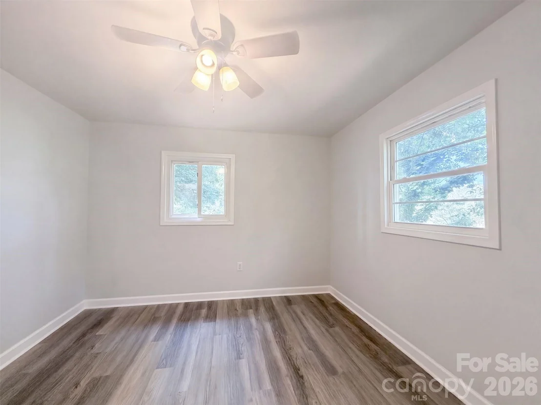 Photo of 131 Highland Point Avenue