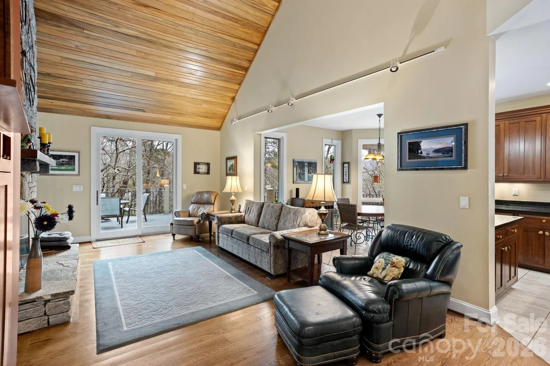 Photo of 175 Overlook Drive