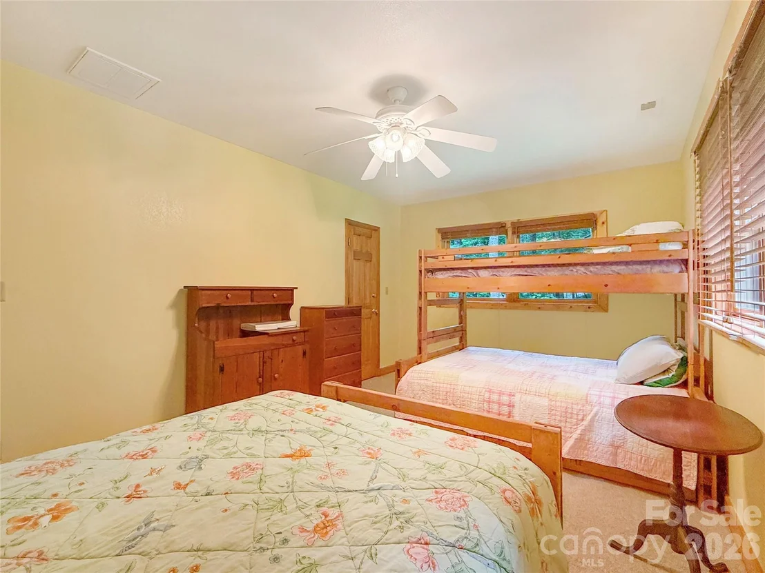 Photo of 321 Grays Shadow Lane