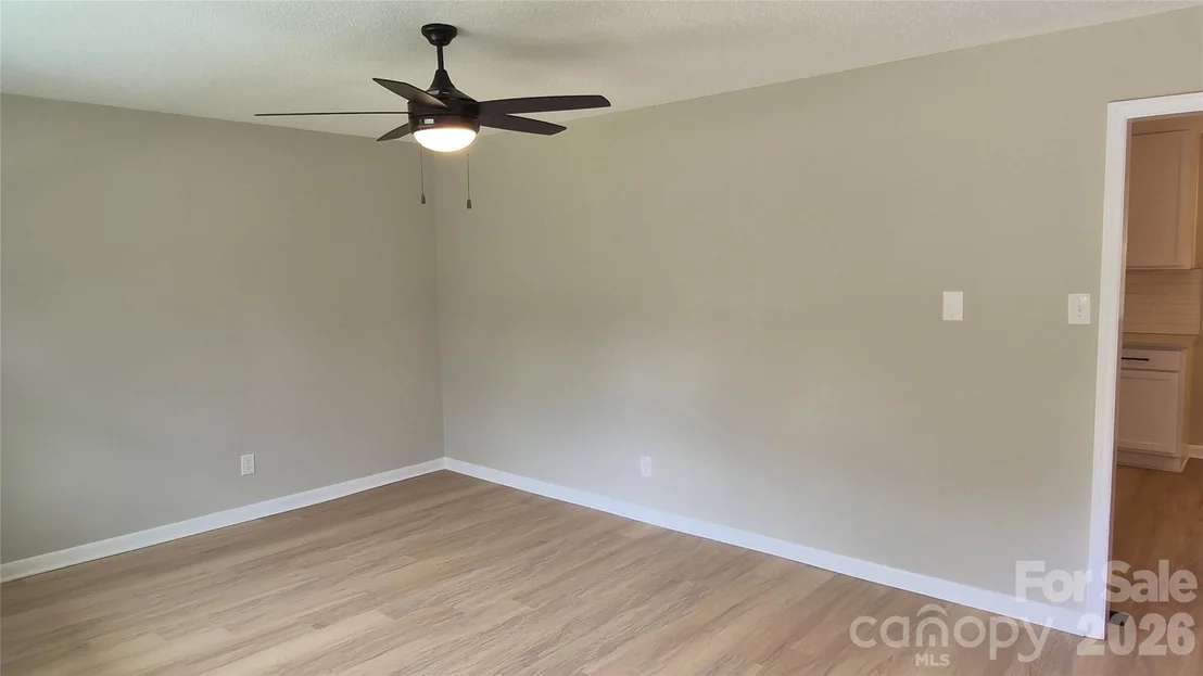 Photo of 2047 John Everall Road