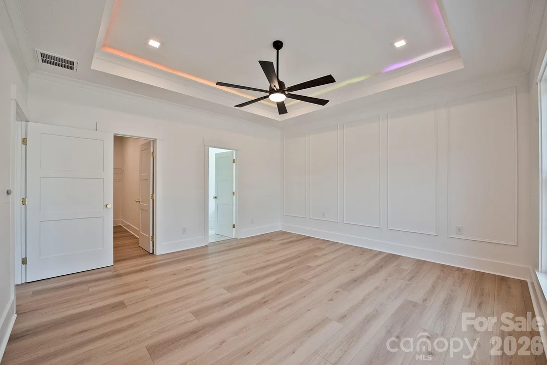 Photo of 935 Lake Wright Road
