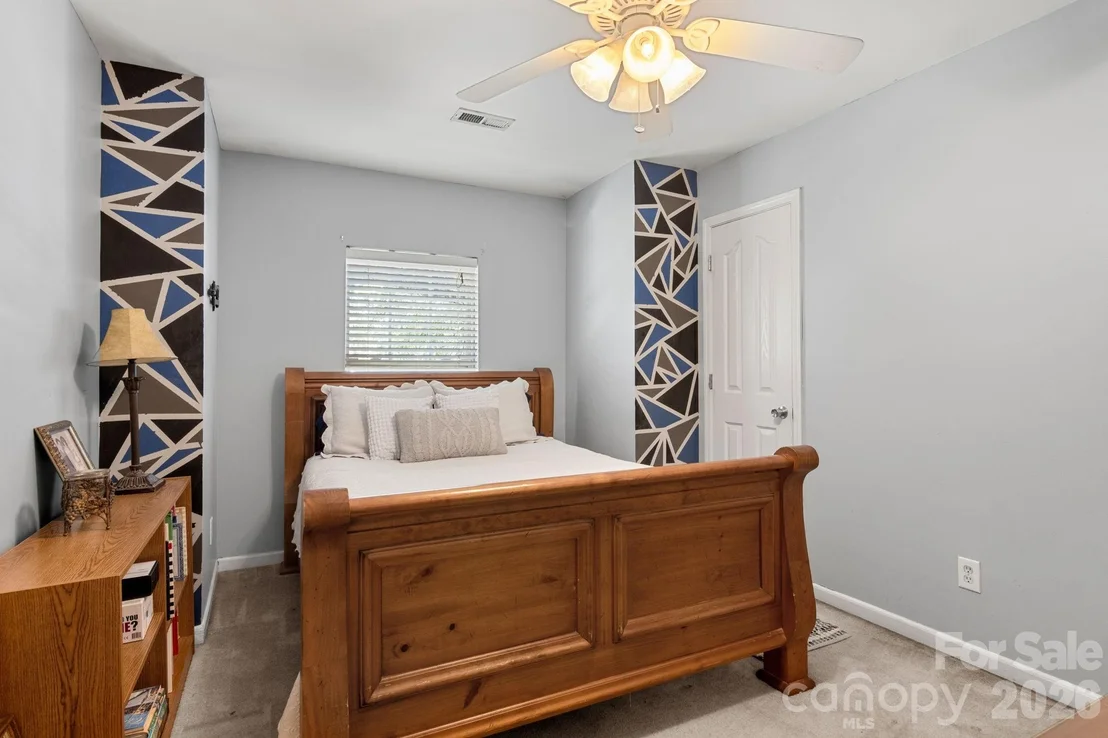 Photo of 324 Brixham Place