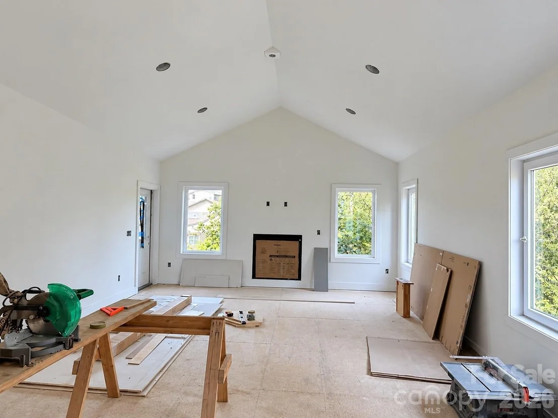 Photo of 21 Robin Roost Road