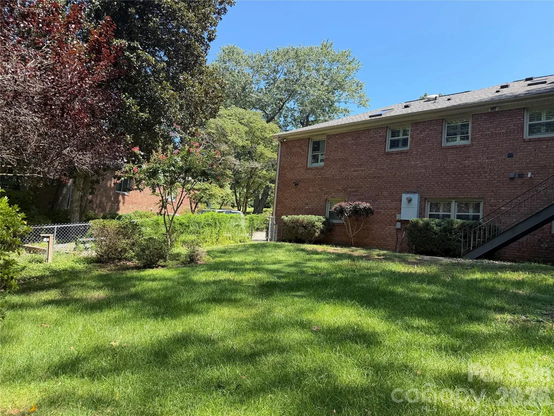 Photo of 136 Mimosa Hills Drive