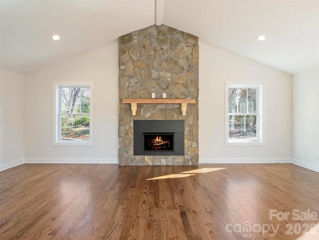 Photo of 100 Gilbert Road