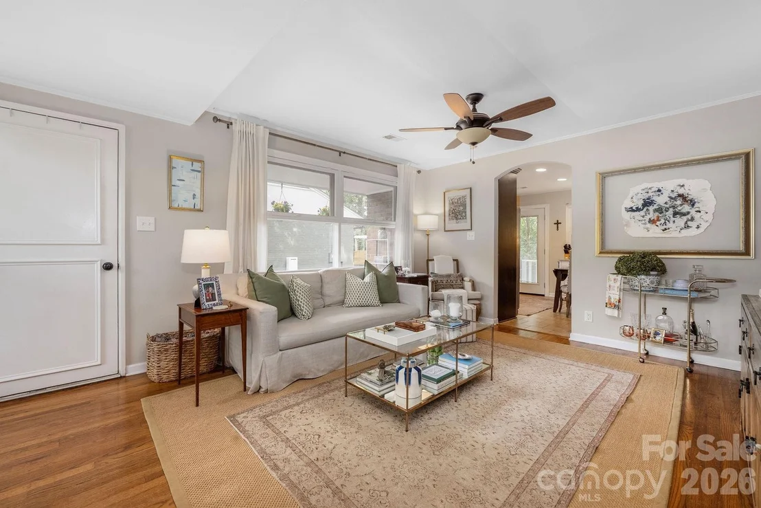 Photo of 4805 Murrayhill Road