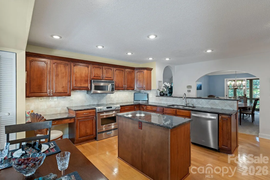 Photo of 128 Forest View Drive