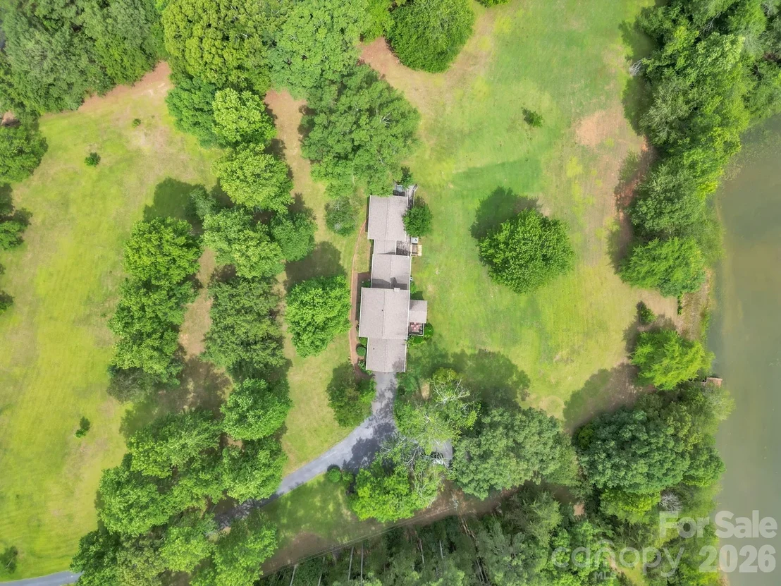 Photo of 412 Smith Road