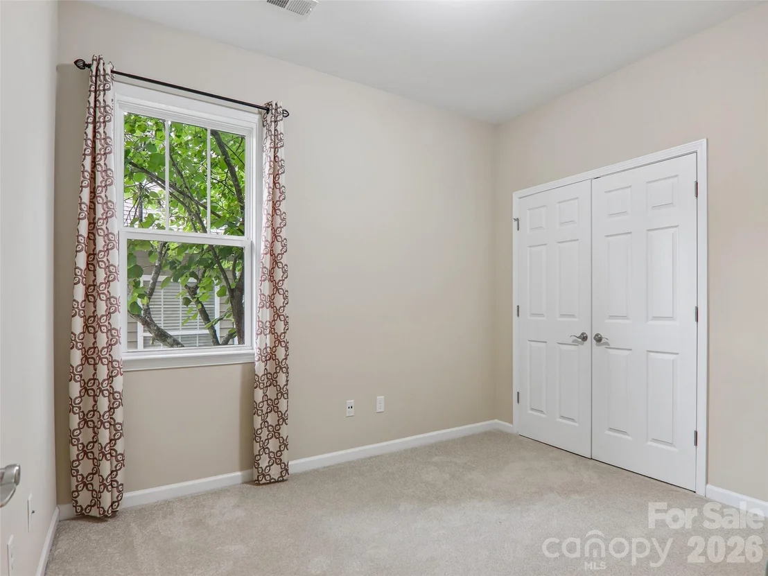 Photo of 11 Eagle Pointe Way