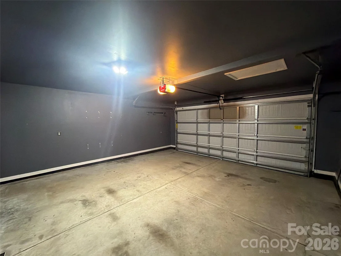 Photo of 838 Sorrel Lane