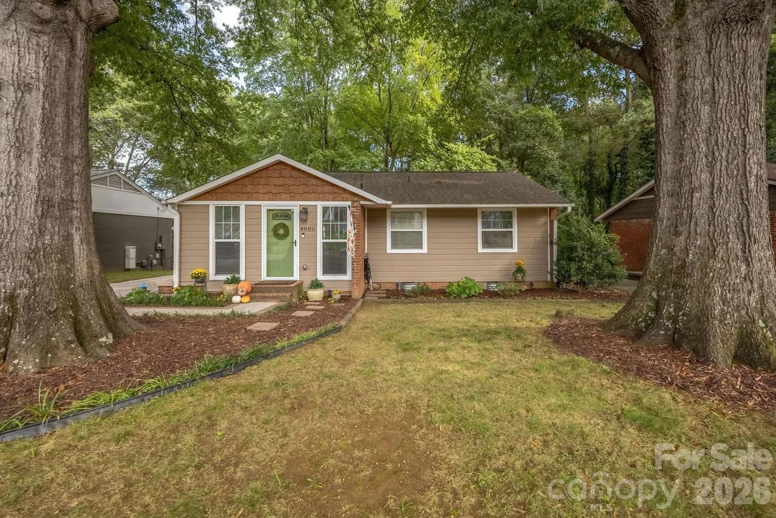 Photo of 4805 Murrayhill Road