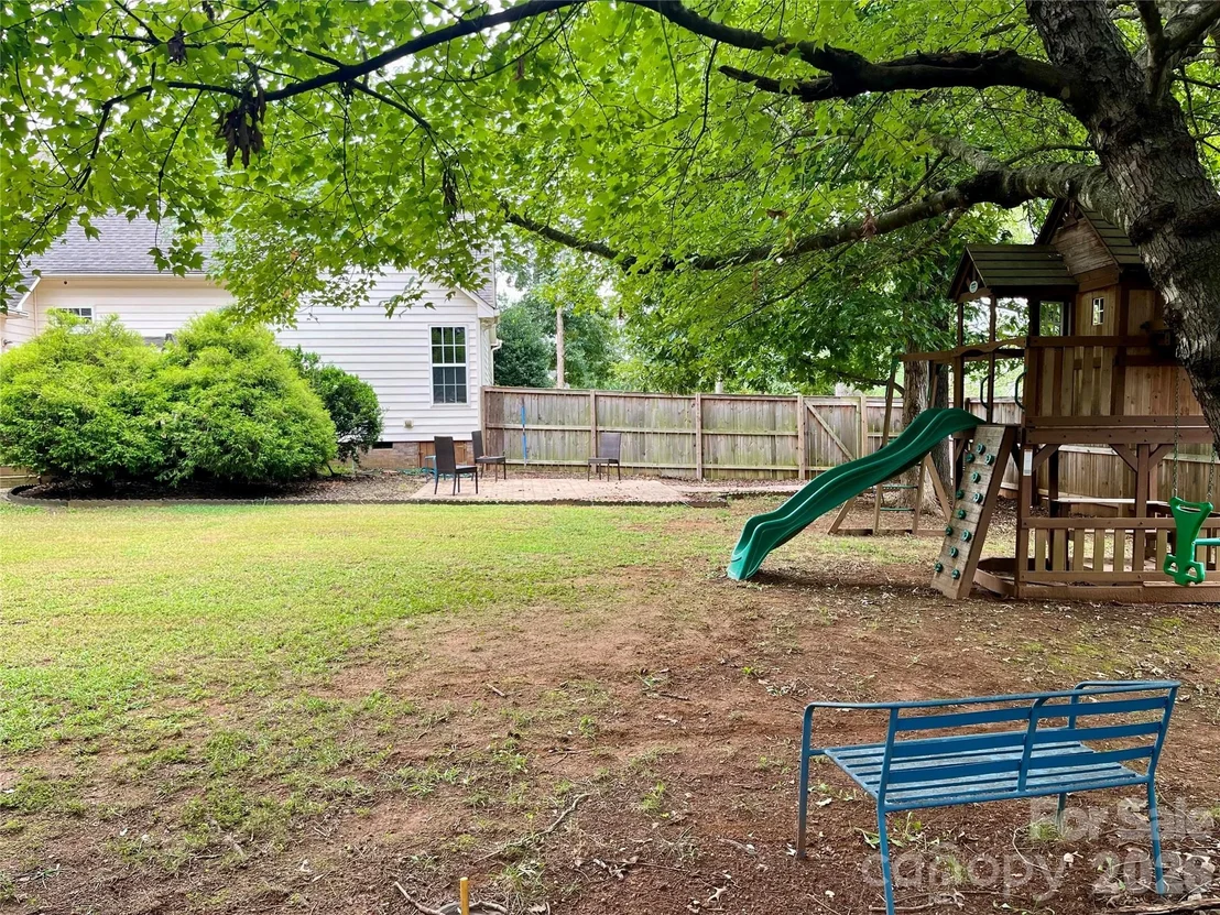 Photo of 2107 Heath Lake Drive