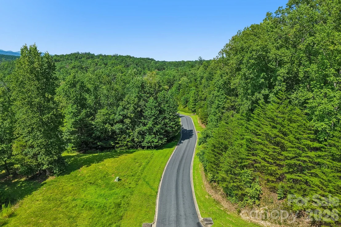 Photo of 35 Mountain Parkway
