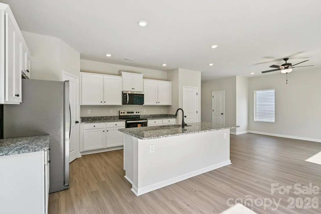 Photo of 718 Willow Estates Drive
