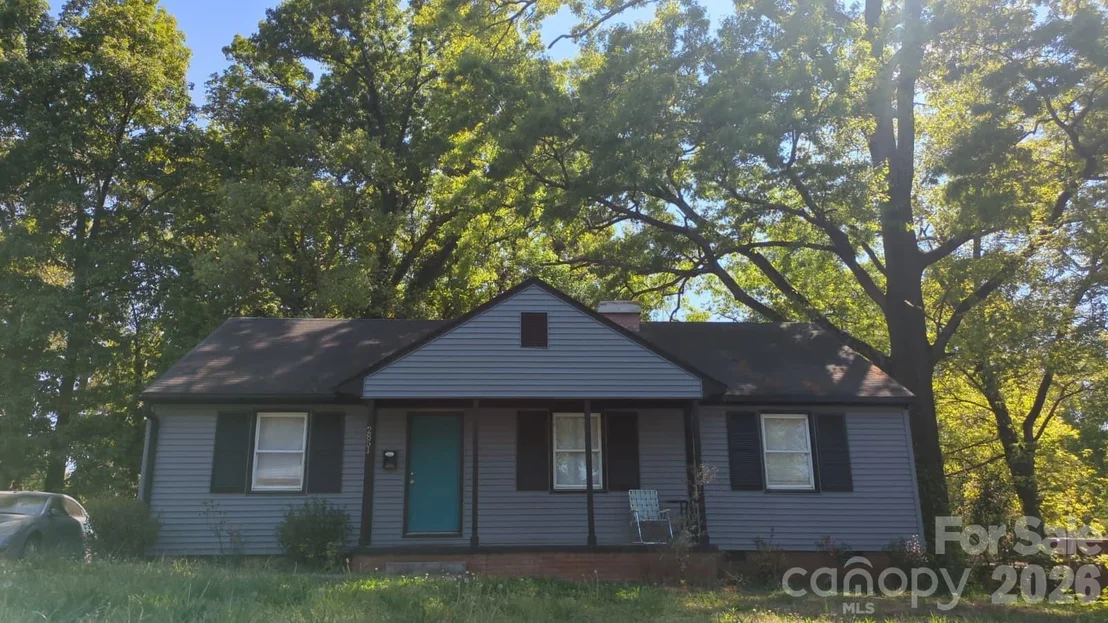 Photo of 2851 Burbank Drive