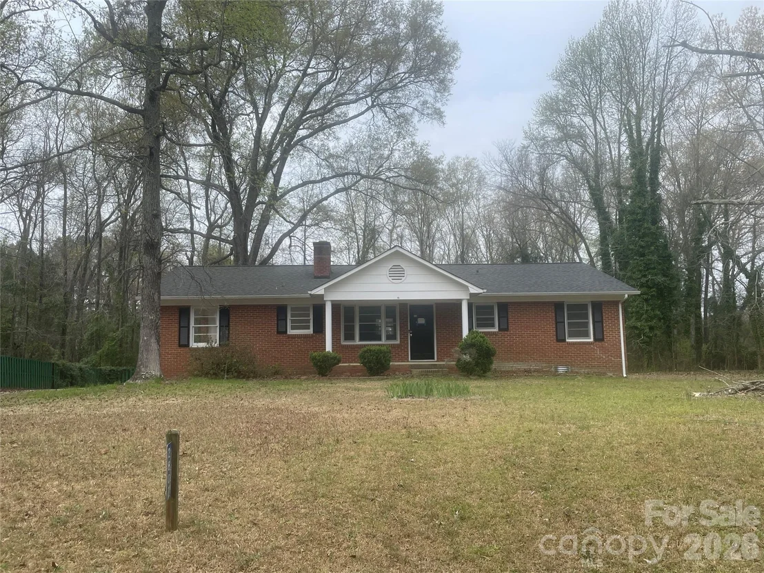 Photo of 2801 Lyndell Way