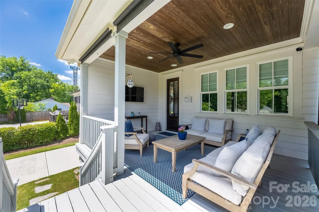 Photo of 5422 Closeburn Road