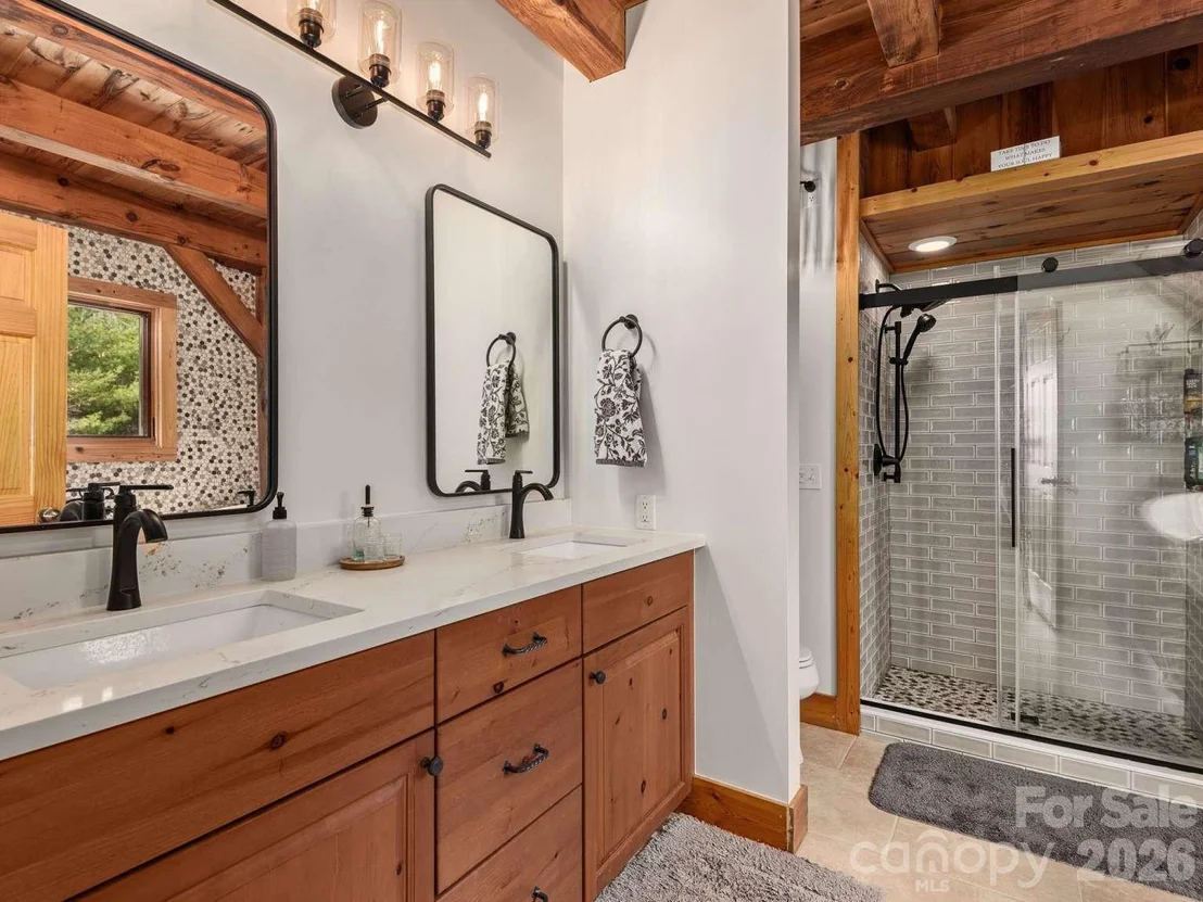 Photo of 770 Dream Weaver Drive