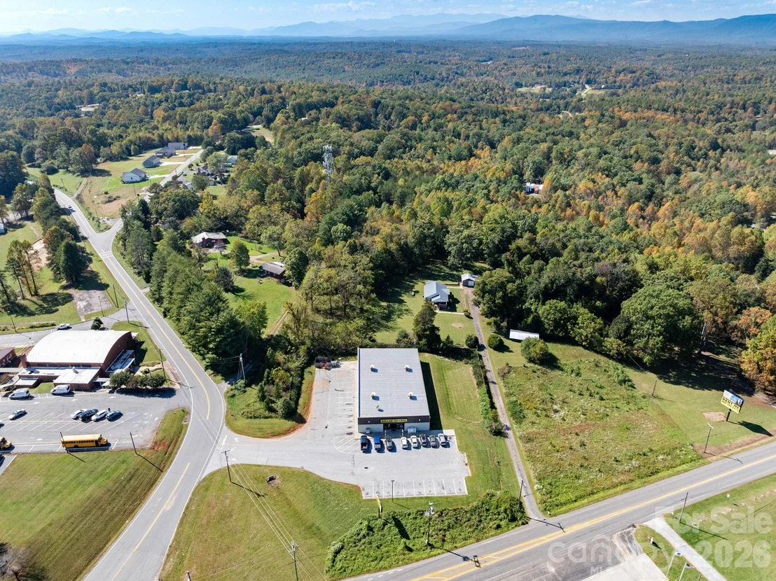 Photo of 2401 NC 181 Highway